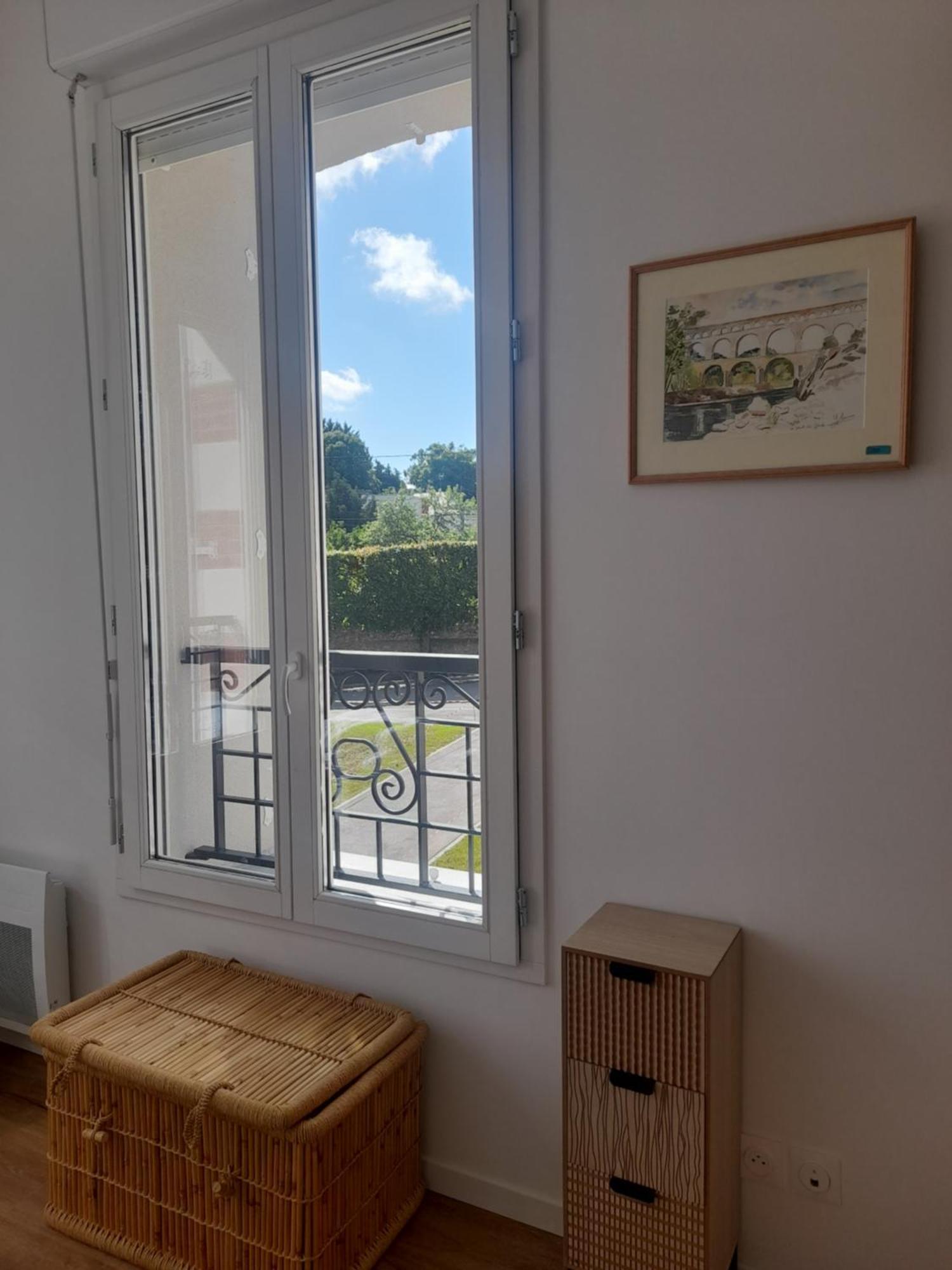 Appart Dans Petit Chateau En Centre Ville Lagny-sur-Marne Exterior photo